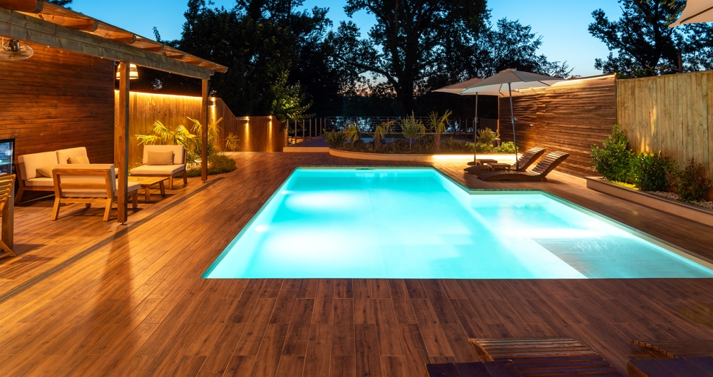 How to design pool lighting
